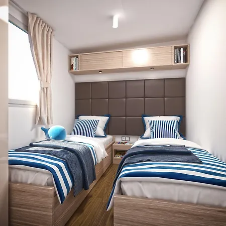 Mobilhome Victoria Lanterna Тар