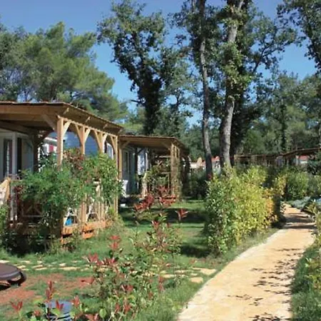 Mobilhome Victoria Lanterna База отдыха