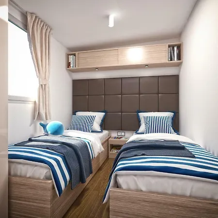 Mobilhome Victoria Lanterna ホリデーパーク 4*