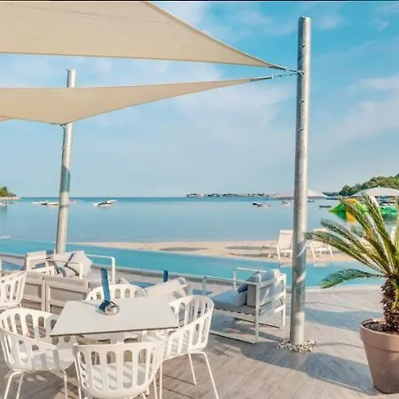 Mobilhome Victoria Lanterna Semesterpark