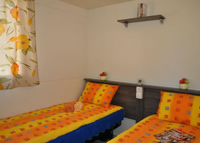 Mobilhome Victoria Lanterna Kompleks wypoczynkowy 4*