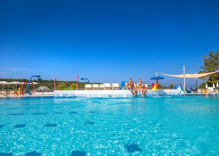 Mobilhome Victoria Lanterna 4*