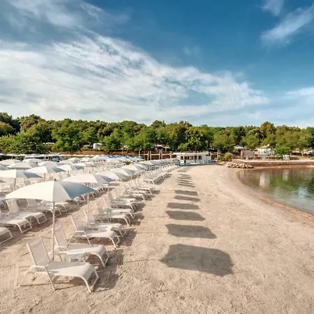 Mobilhome Victoria Camping Lanterna 4*