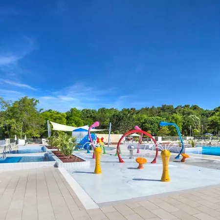 Mobilhome Victoria Lanterna Kompleks wypoczynkowy