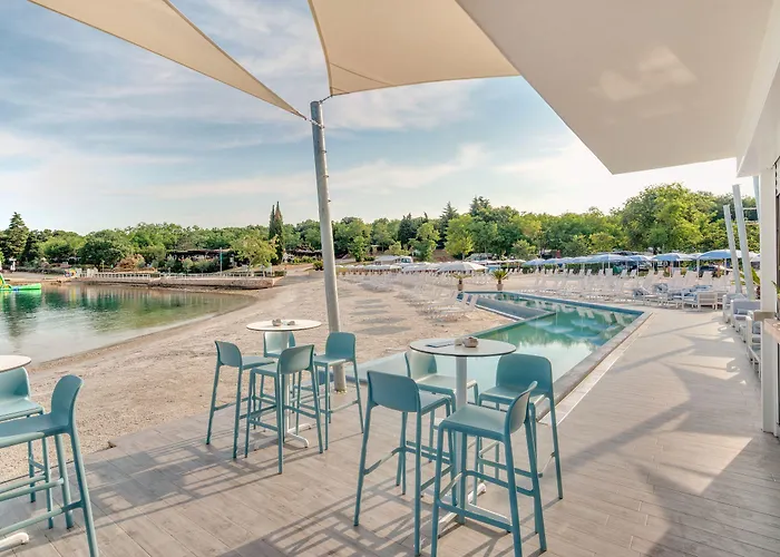 Mobilhome Victoria Camping Lanterna Park za odmor