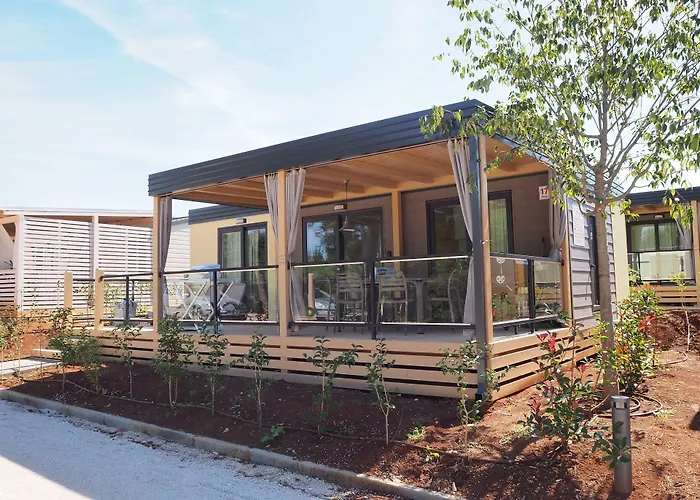 Mobilhome Victoria Camping Lanterna Park za odmor 4*