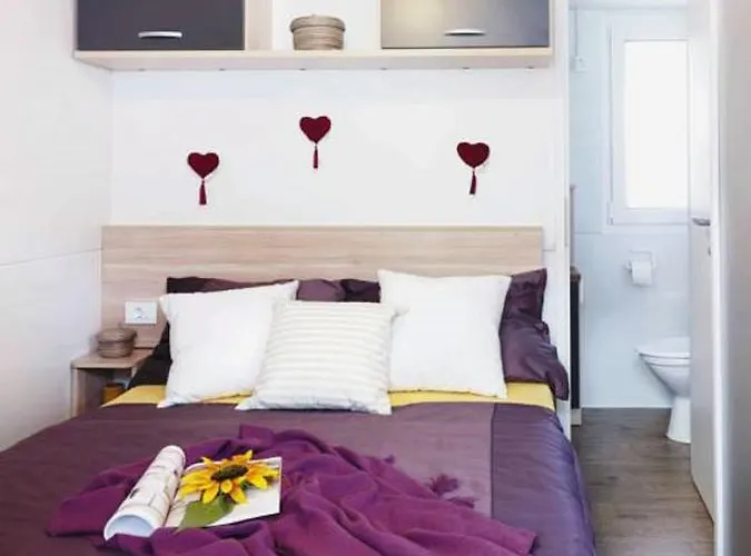Mobilhome Victoria Lanterna 홀리데이파크 4*